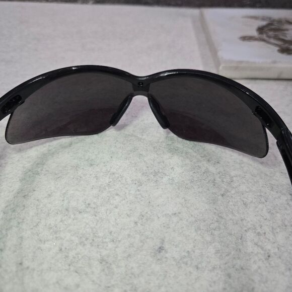 🐢 Carhartt Wrap Around Sunglasses. - Picture 8 of 15